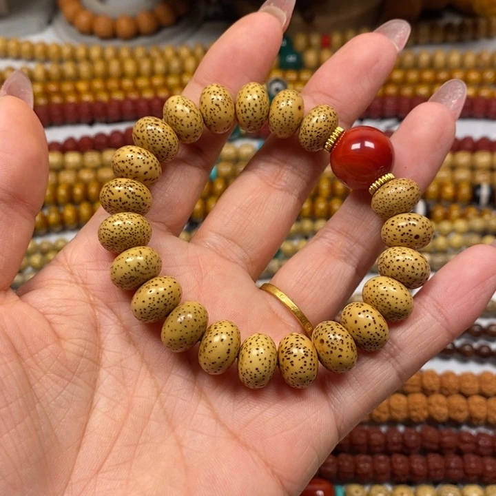 星月菩提吊坠黄金籽