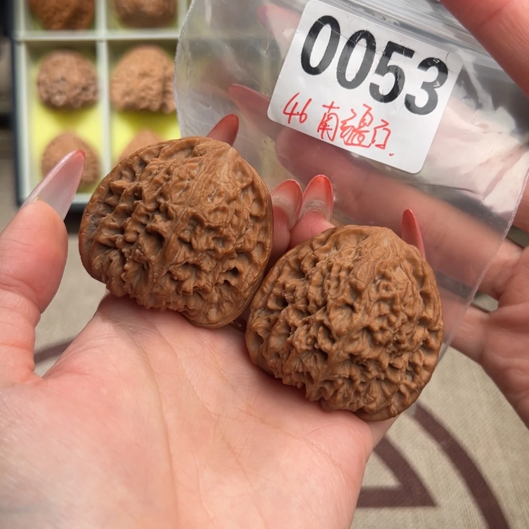 46全品南疆石文玩核桃