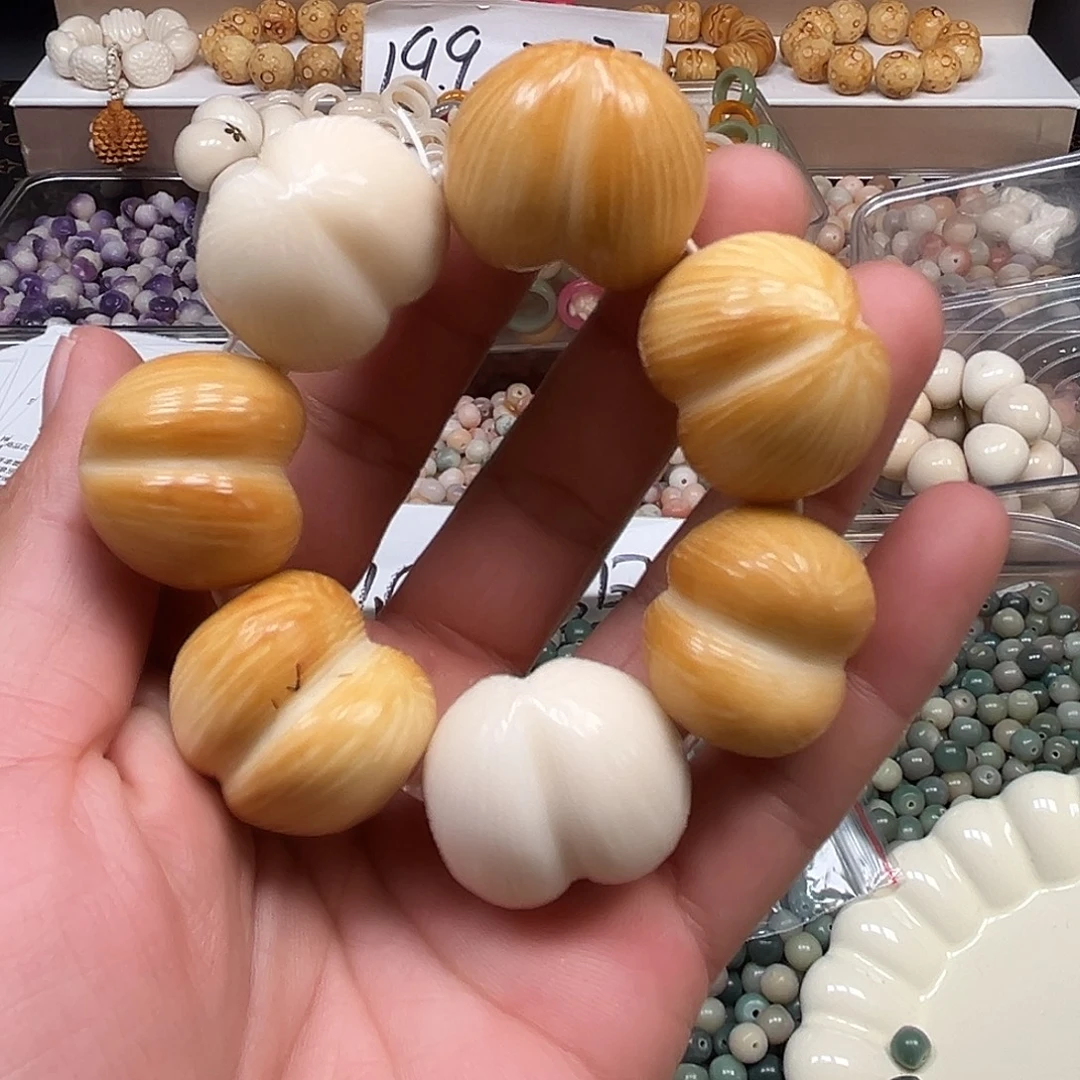 澜***阁手串菩提根/象牙果一条爱心有裂