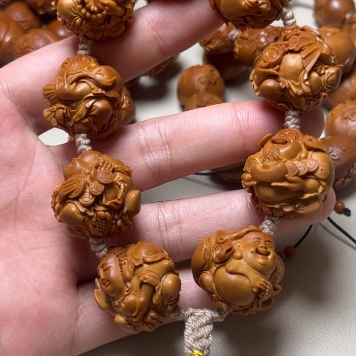 凤***天手串橄榄核整身群仙会