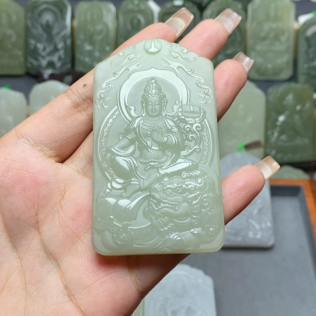 【闪购商品】和田玉颈饰未镶嵌张*锤