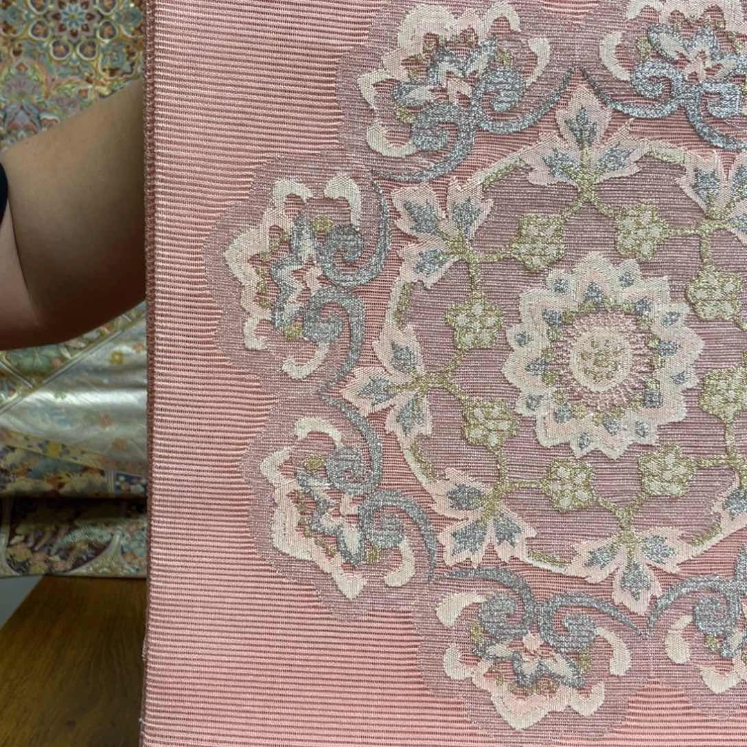 涵***铭织绣织锦技艺高超