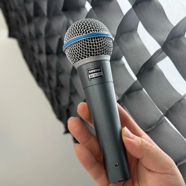 95新  二手话筒舒尔beta58a有线麦克风配件齐全图片实拍