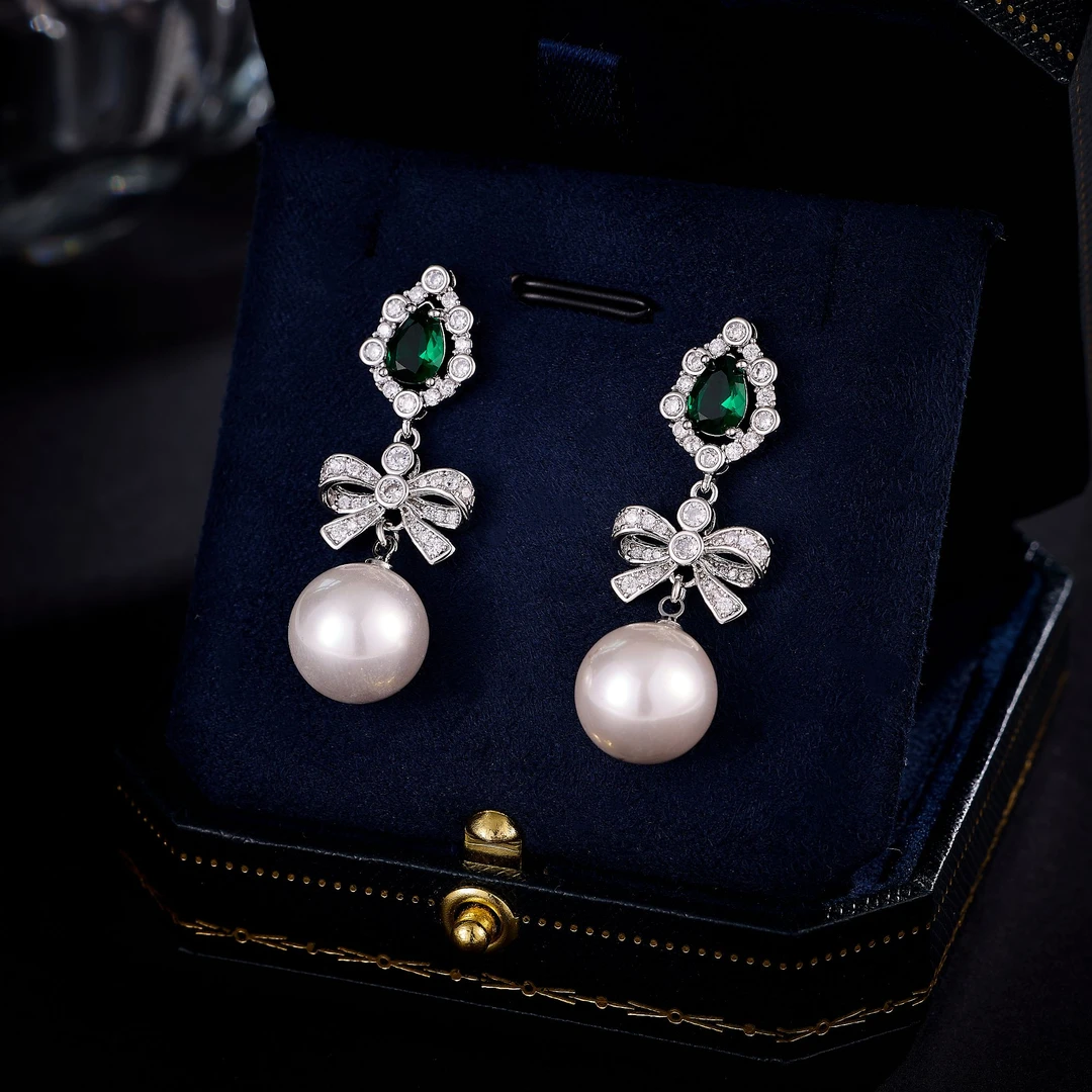 铜合金锆石耳饰 新款百搭蝴蝶结贝珠耳环气质轻奢优雅锆石耳饰