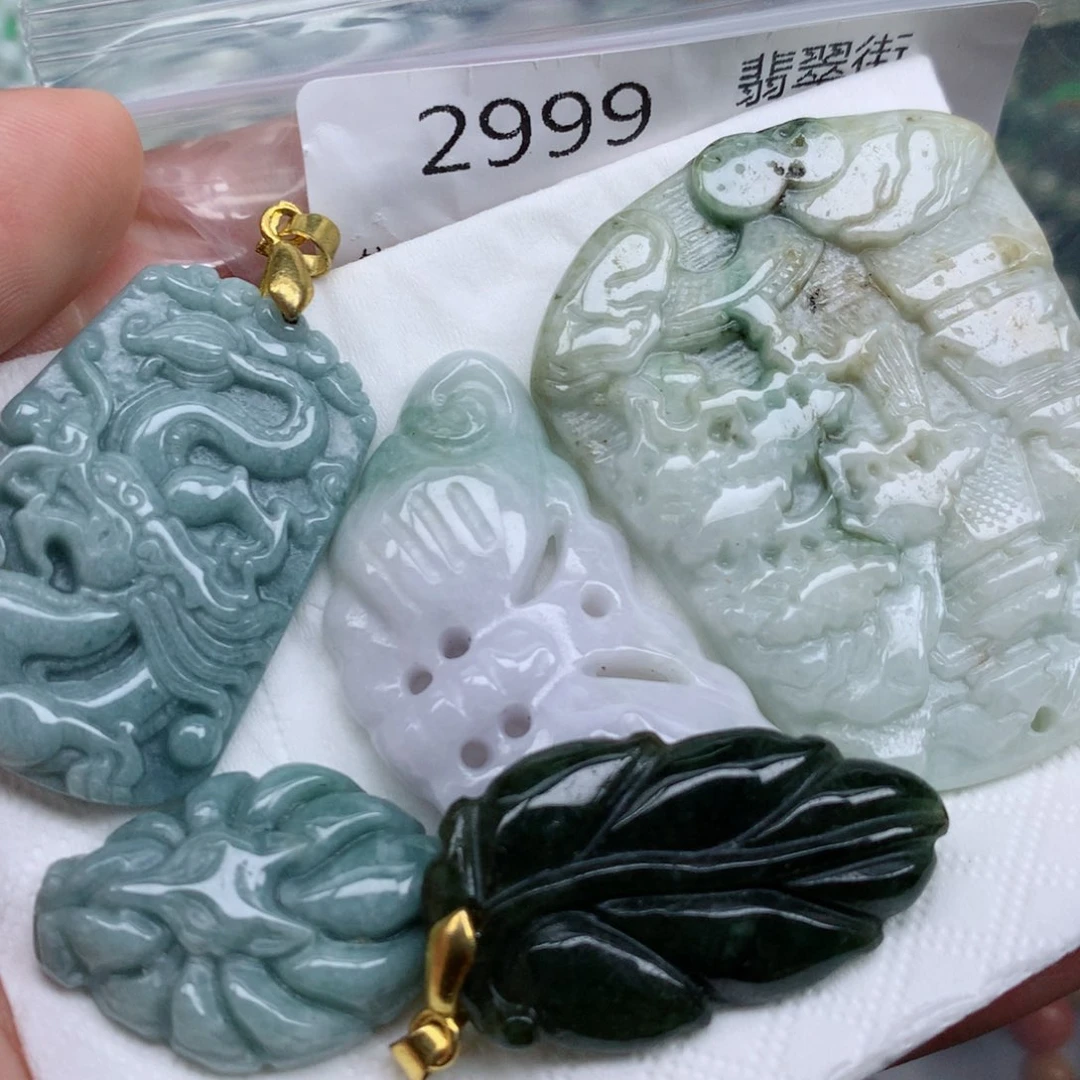 颈饰未镶嵌翡翠翡翠