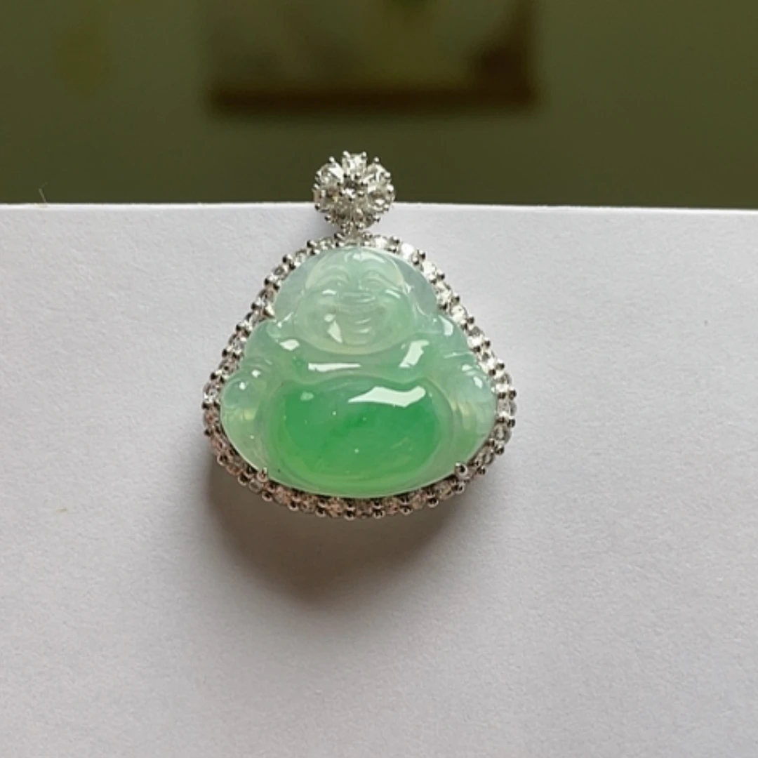 【闪购商品】吊坠(不含链)18K金镶嵌翡翠