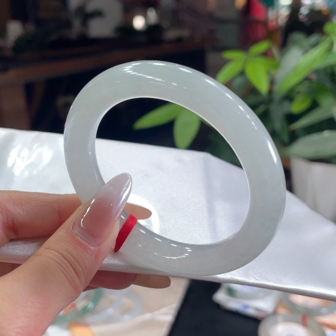 翡翠未镶嵌手镯54圈