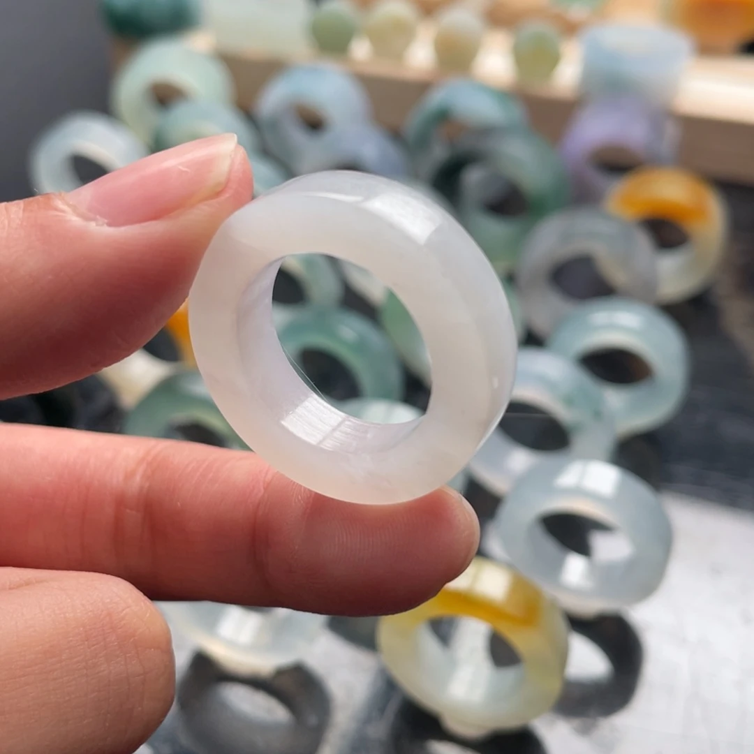 定制翡翠未镶嵌石****难戒指