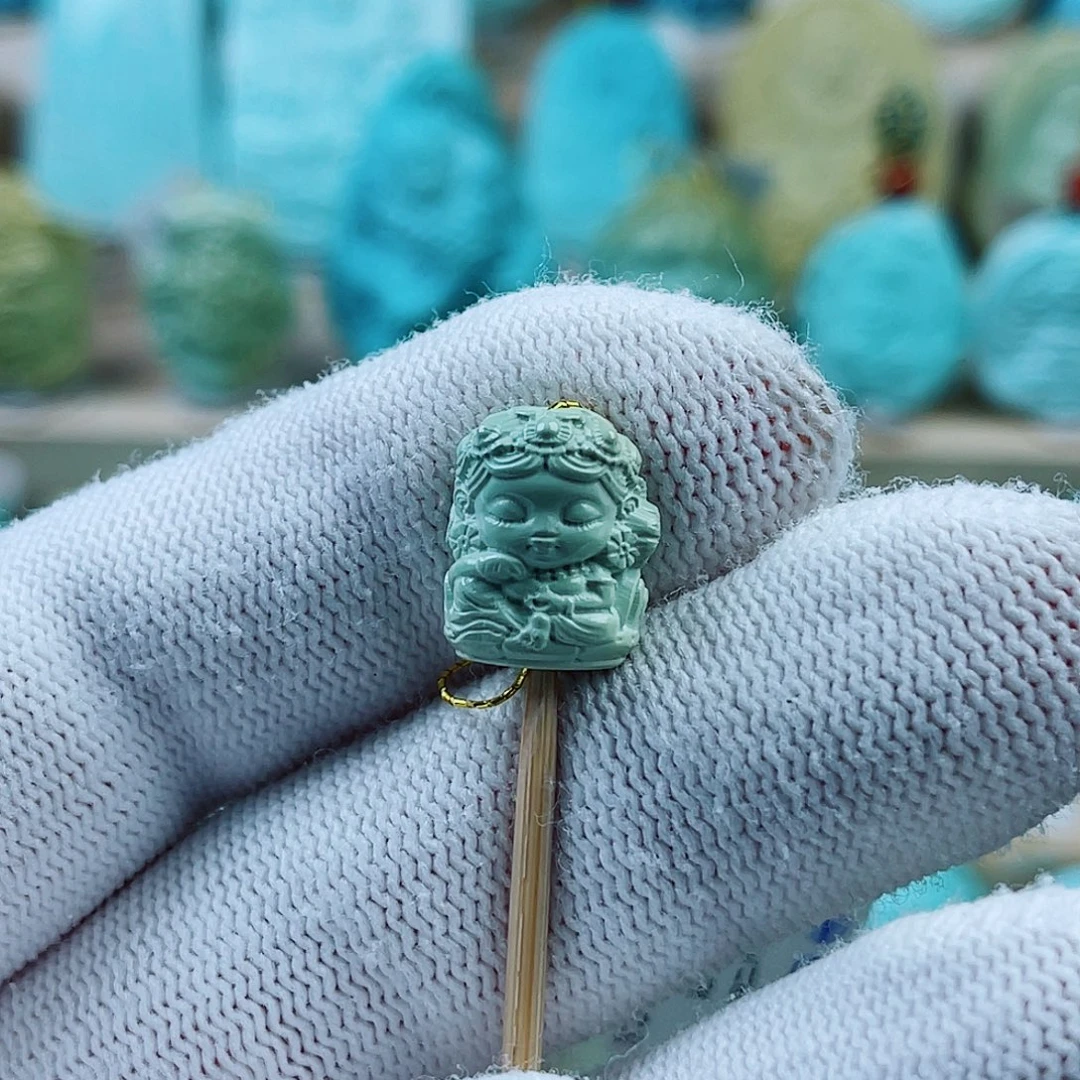 未镶嵌绿松石珠宝奇石