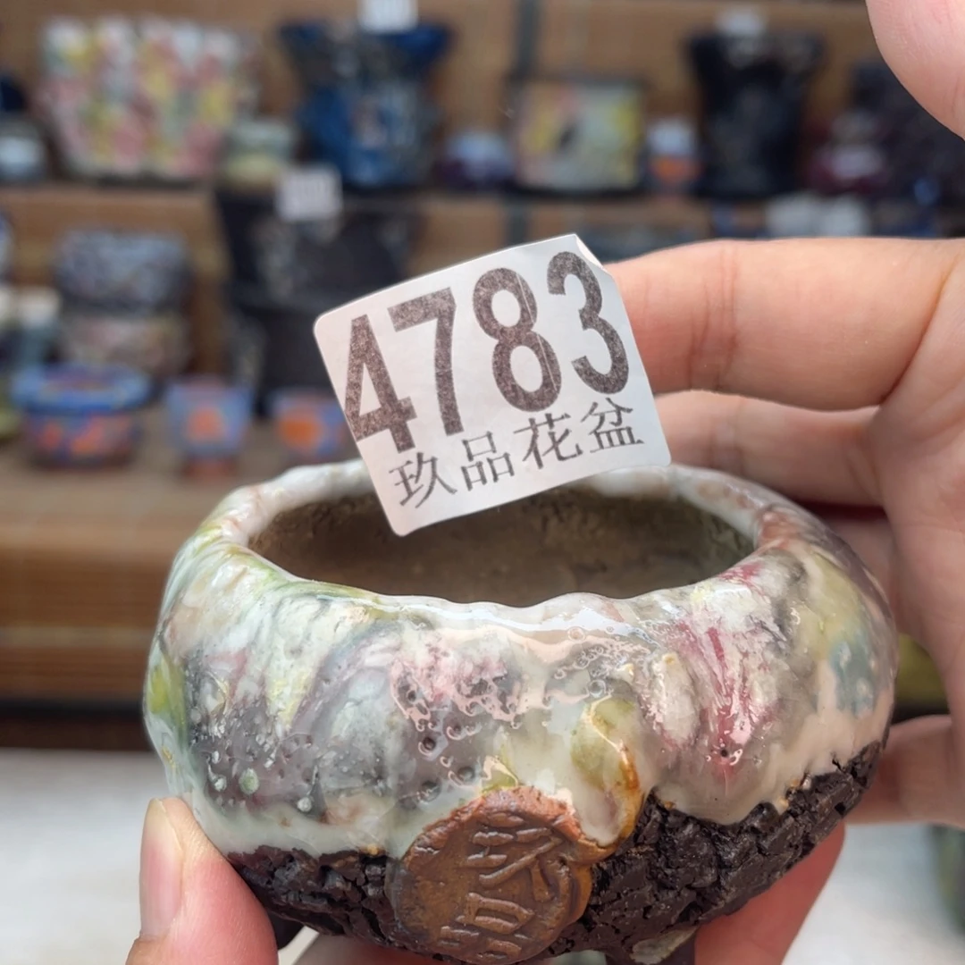 景德镇陶瓷手工花盆默认瑕疵
