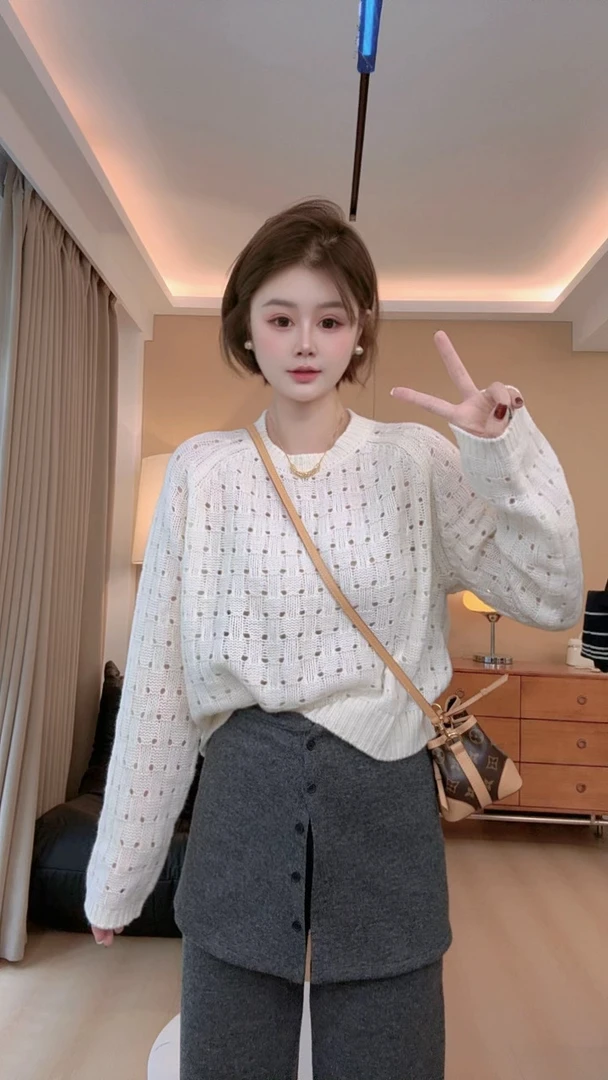 【花花定制】针织圆领冬季长袖辣妹风毛针织衫显瘦百搭蕾丝开叉