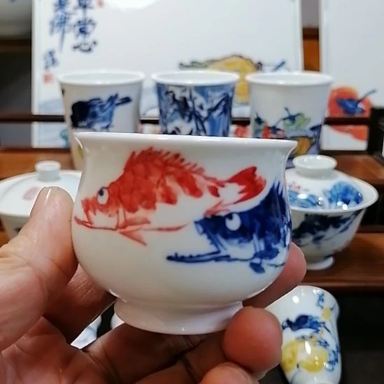 景德镇陶瓷手绘炉士主人杯容量70cc
