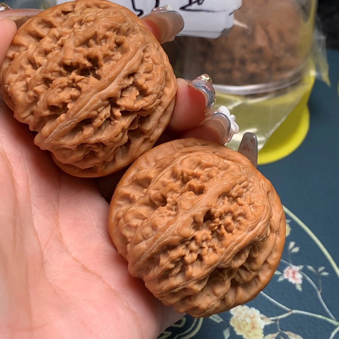 陌***路把件文玩核桃45-32548-8