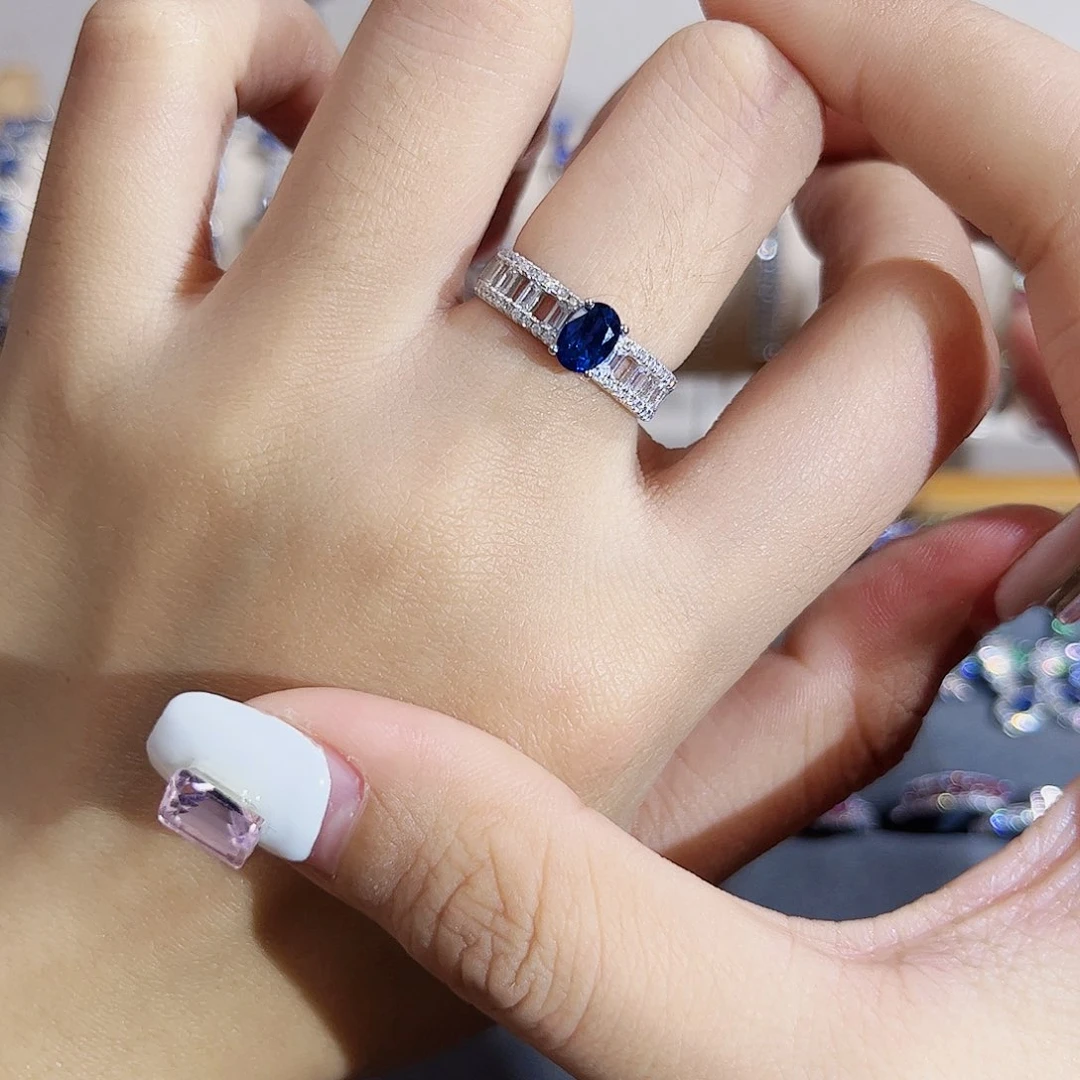 蓝宝石戒指银S925镶嵌西*籽