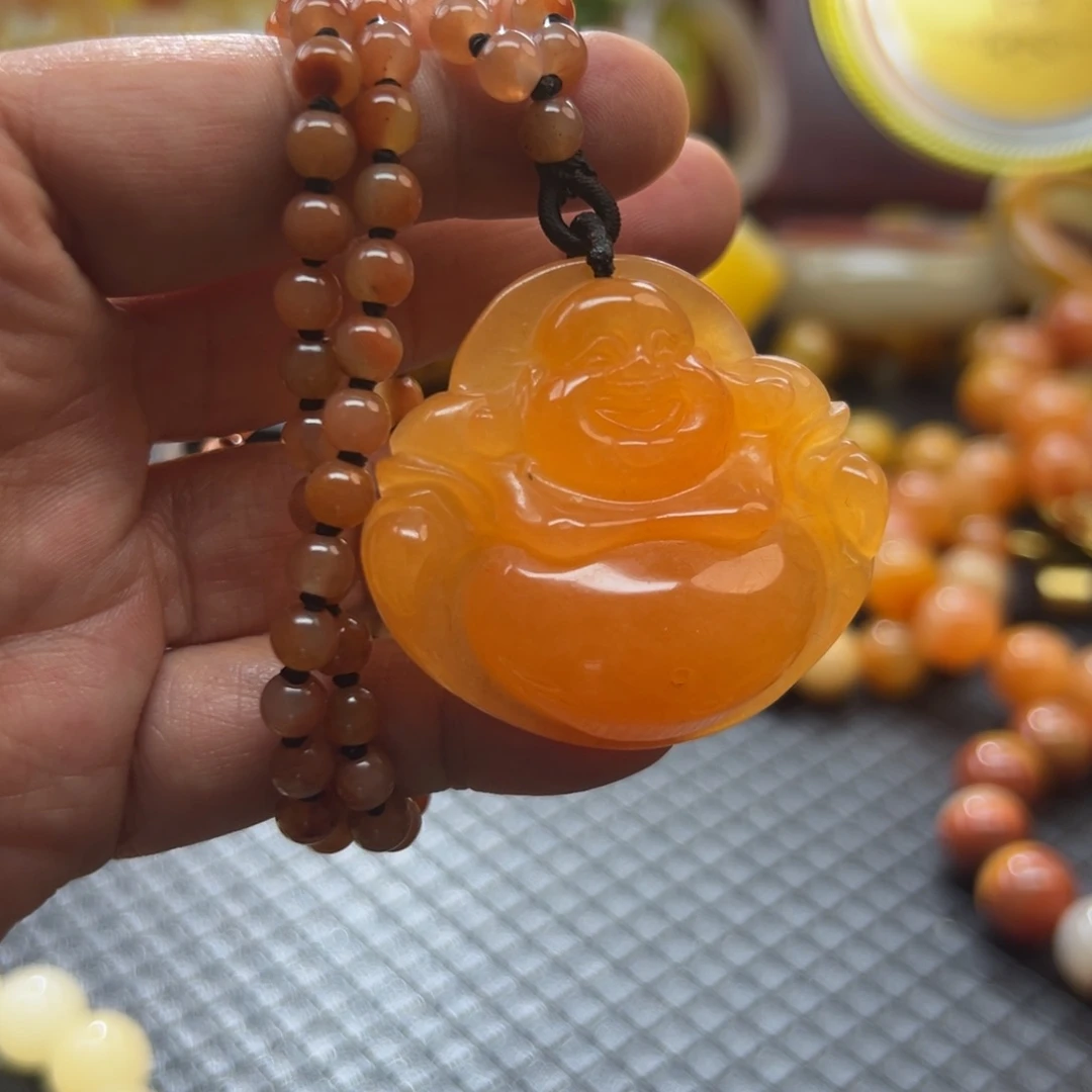 石英质玉未镶嵌颈饰