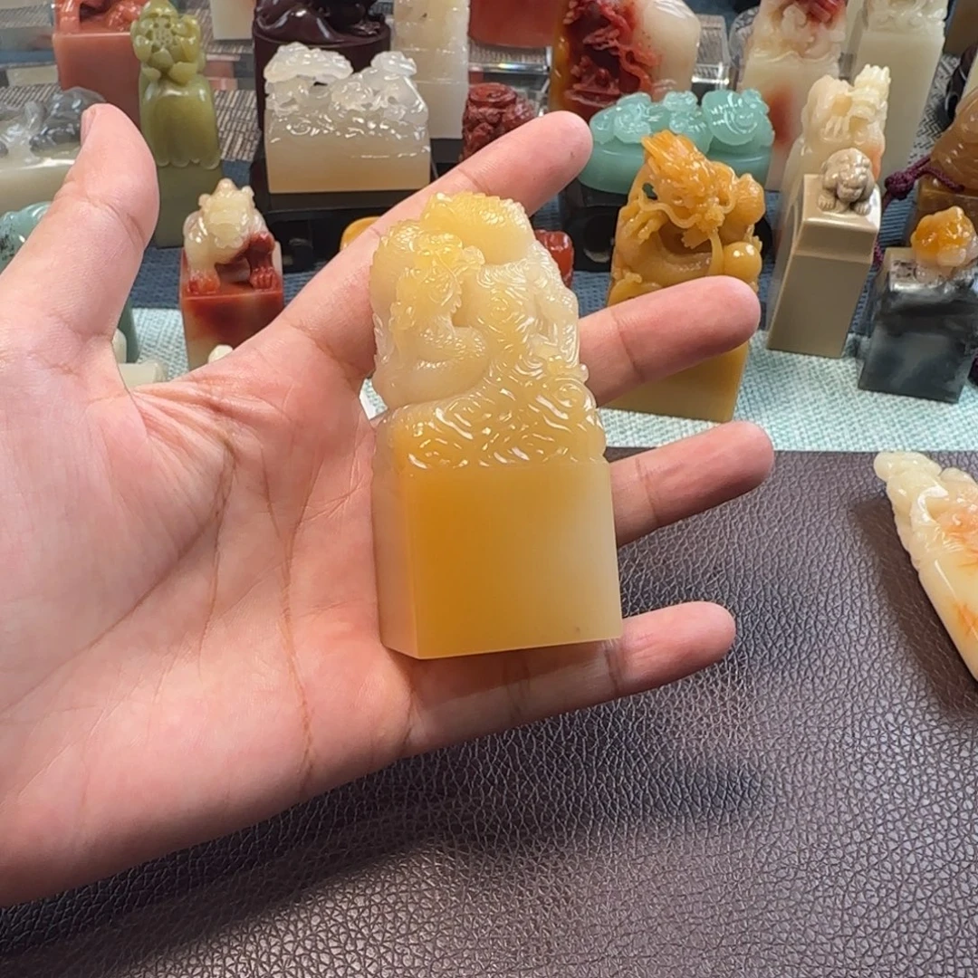 小***子寿山石印石寿山石寿山石寿山石