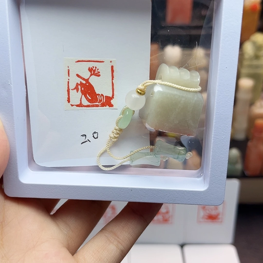 寿山石印石2.0佛手莲花 丹东晶 手工篆刻