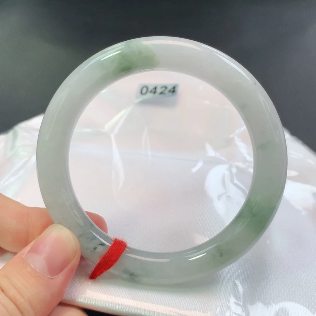 翡翠手镯未镶嵌0424号