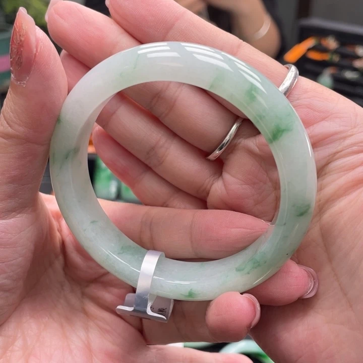 未镶嵌手镯翡翠58.3