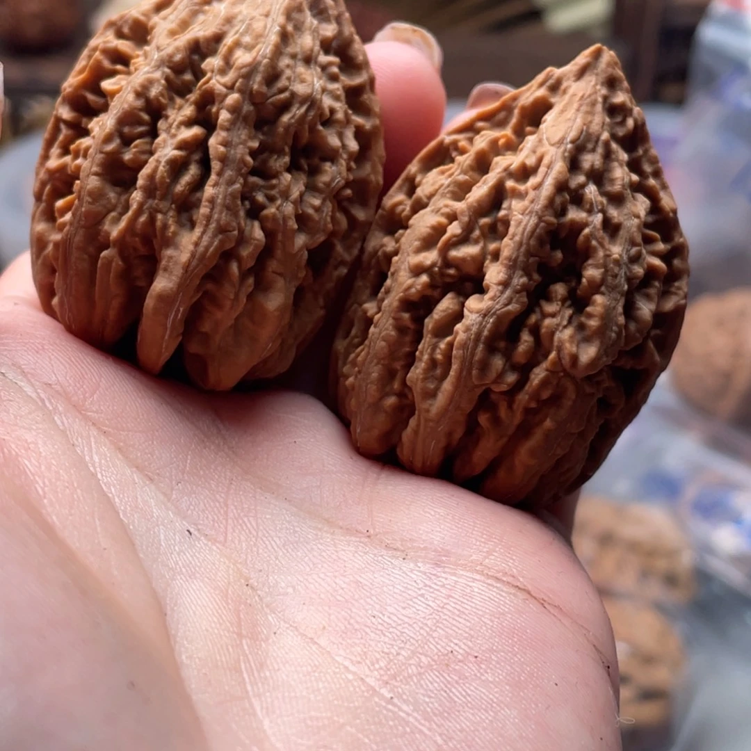 文玩核桃把件楸刀鱼64