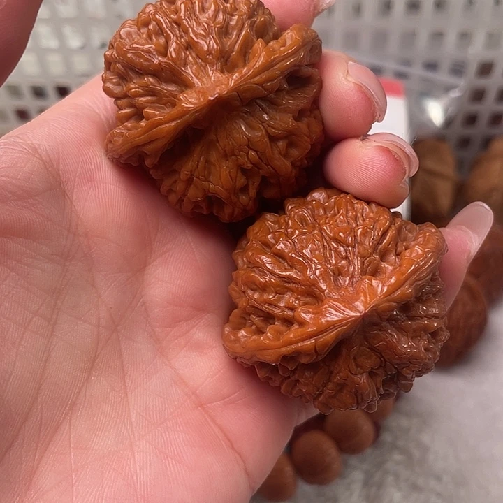 郭***林文玩核桃吊坠官帽