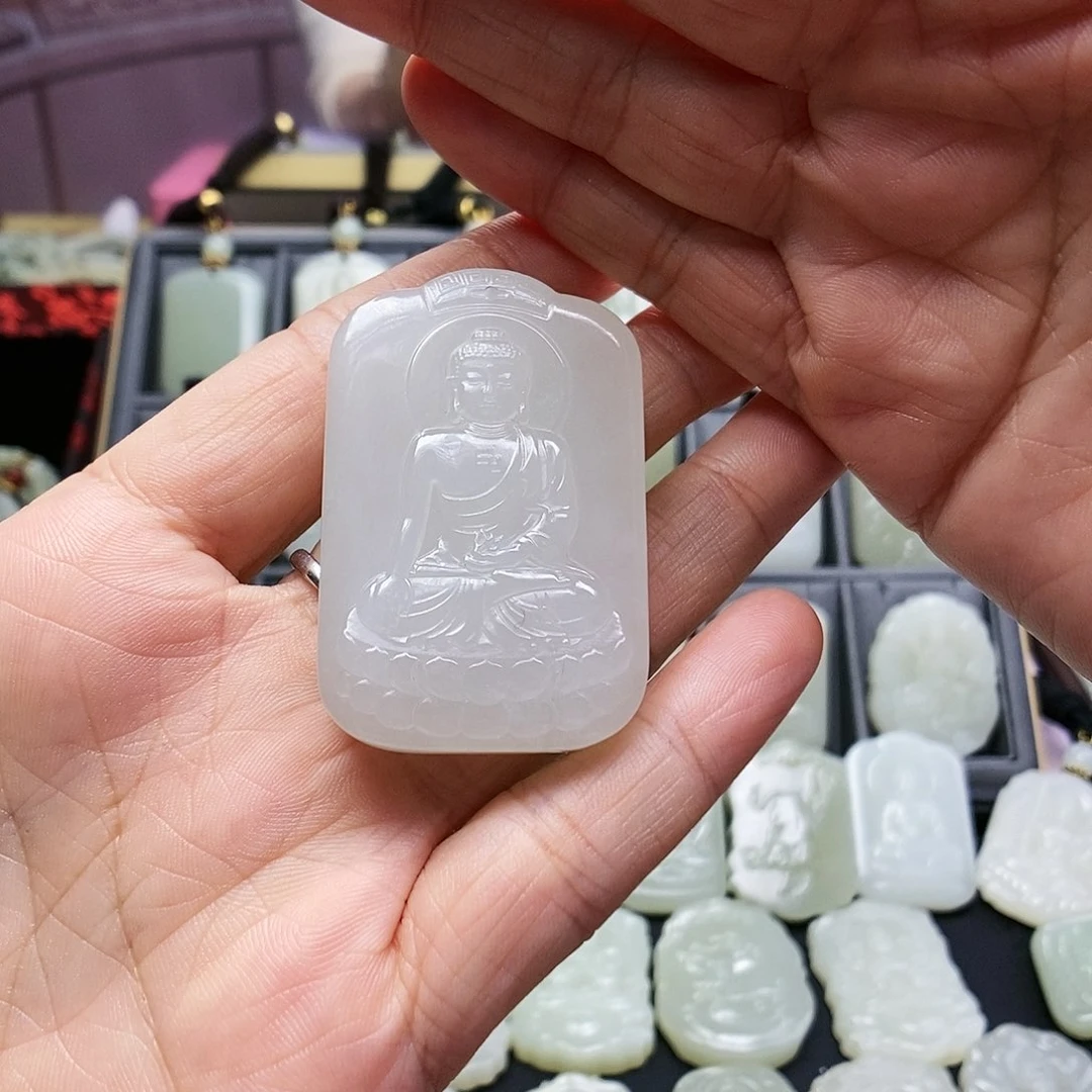 和田玉颈饰未镶嵌用****9