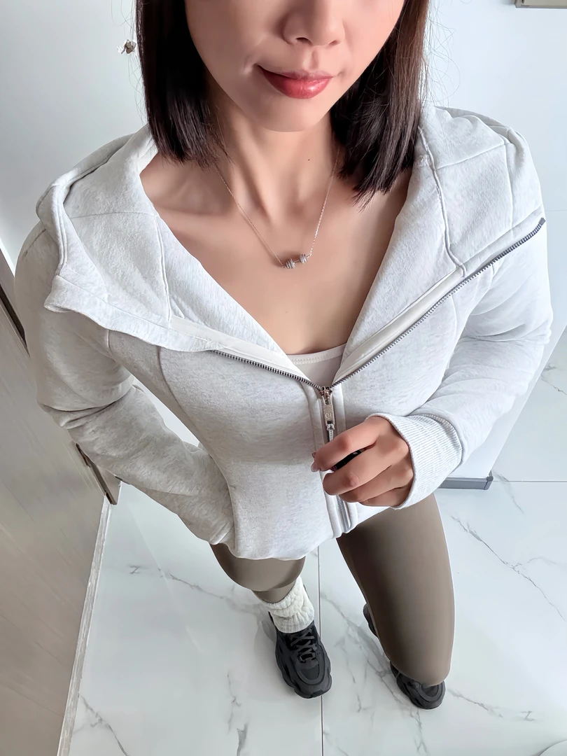 LU同款秋冬修身款 女士百搭拉链显瘦连帽衫瑜伽运动外套