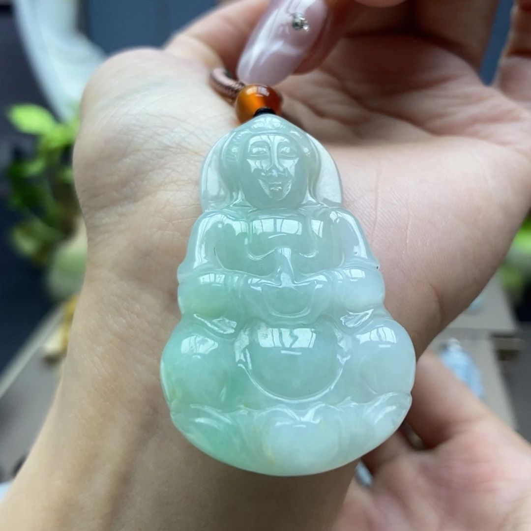 翡翠颈饰未镶嵌吊坠观音