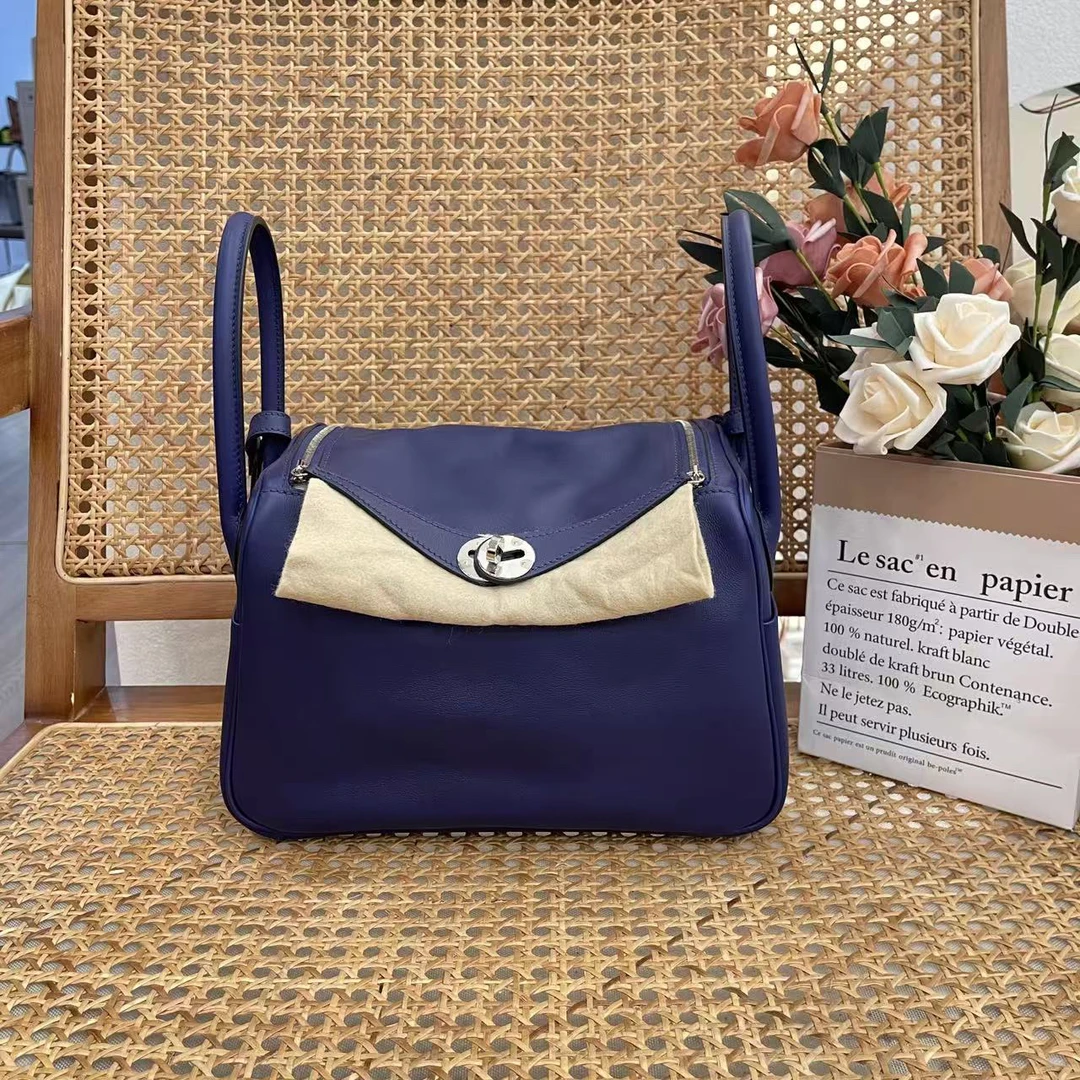 99新 Hermes/爱马仕 lindy 26 C s皮 明蓝色手提包zbb0920b6