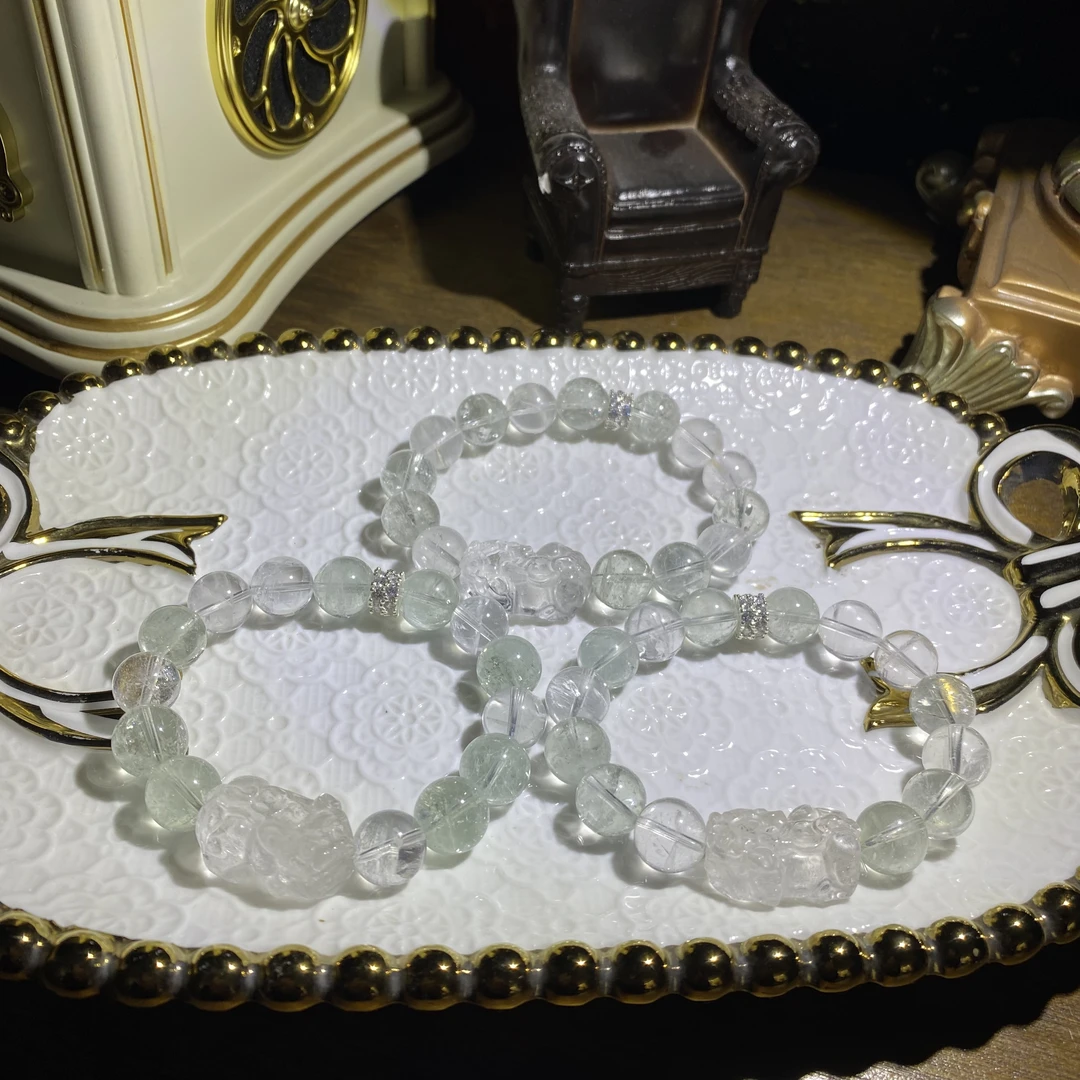 D525-天然高品质绿水晶手串搭配白水晶单圈设计款-多样性发其一