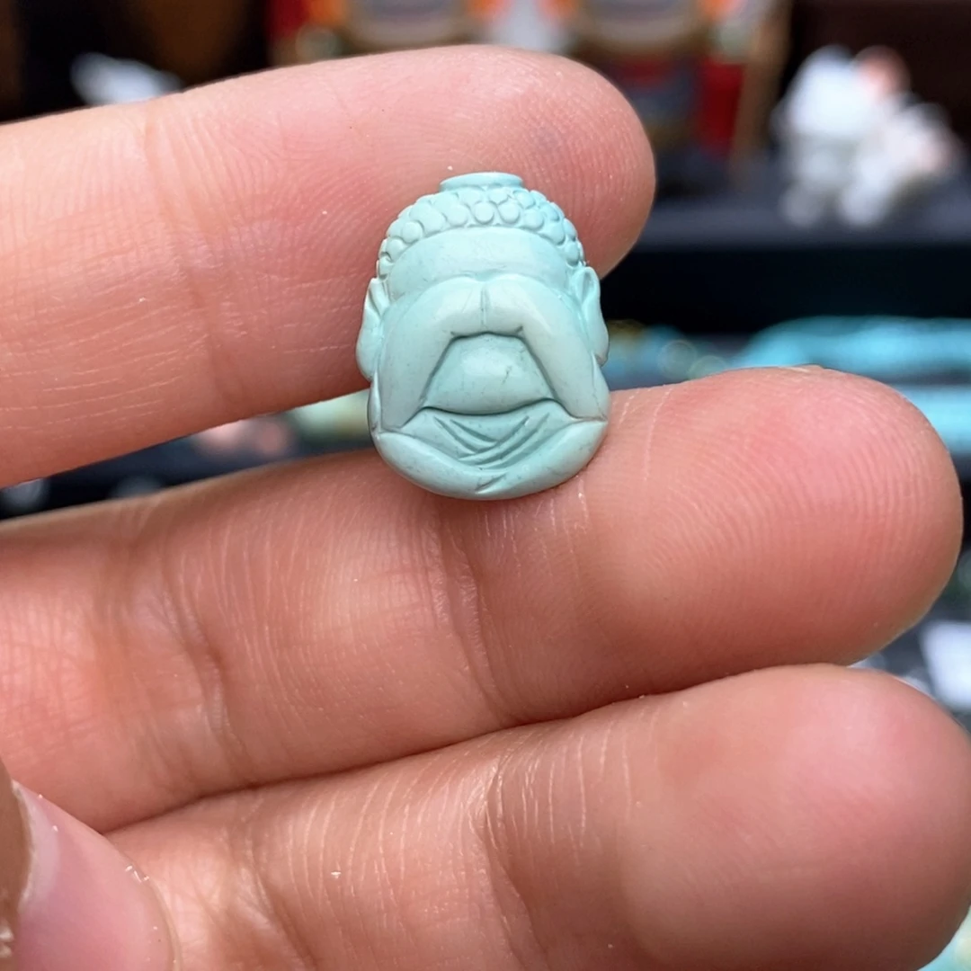 绿松石配饰未镶嵌