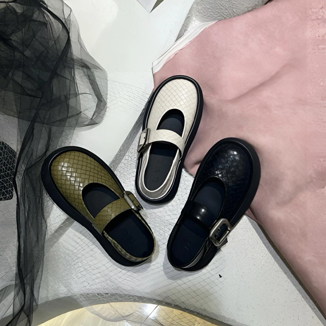 2025新款时尚舒适百搭休闲乐福鞋，往小一码拍