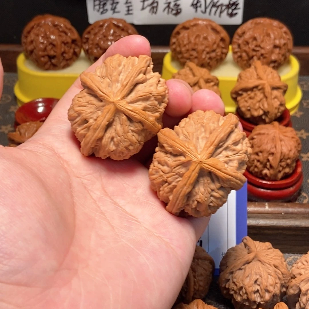 吊坠文玩核桃玉玺4麟51尺51