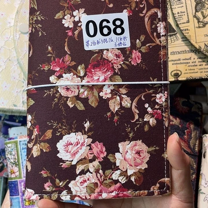 刺绣真我A6活页加2份方格纸格1份a5活页方格纸068