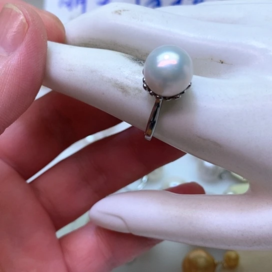 银S925镶嵌淡水珍珠耳饰