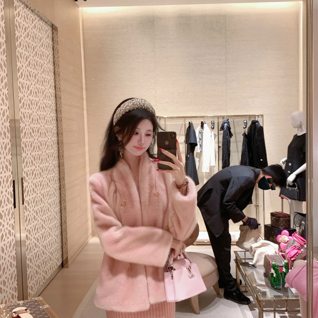 【宠粉专场】柔雾桃桃 粉色环保毛草草外套DYZY-24107417