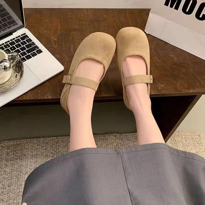 小敏家 清货~就几双 圆头舒适森系软底浅口吐司勃肯鞋M666