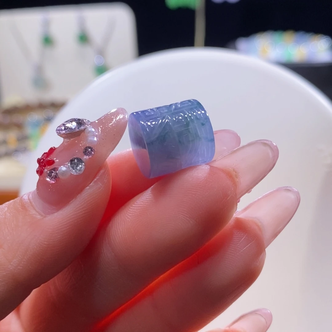 翡翠未镶嵌颈饰翡翠薰衣草紫桶珠