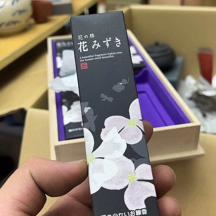 满25包邮。 不退不换.中古品默认瑕疵