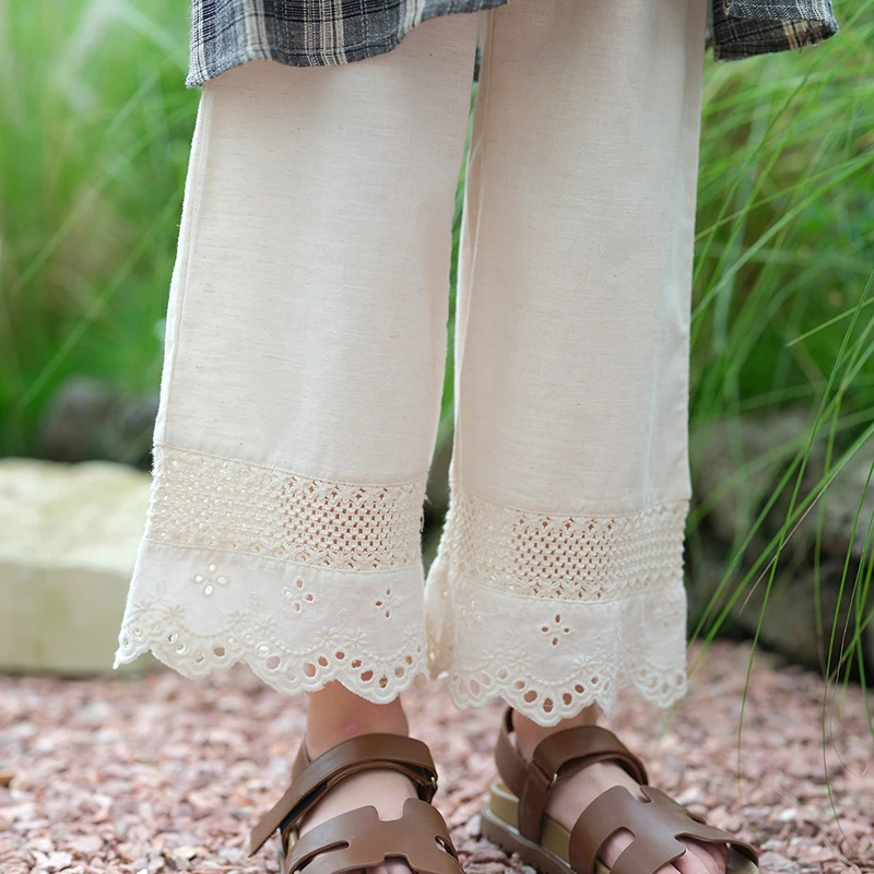 史豌豆女童奶油刺绣镂空九分裤 K1934