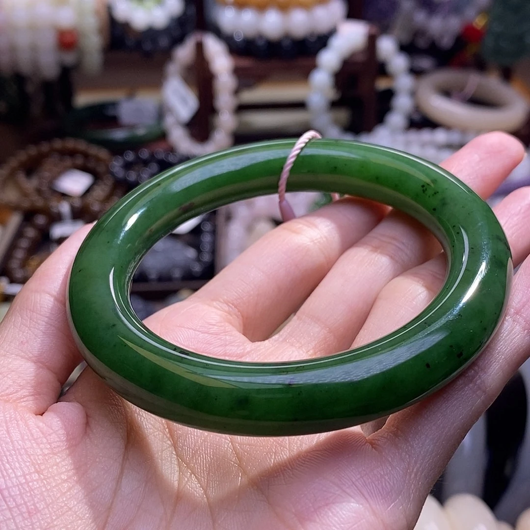 颈饰未镶嵌和田玉碧玉阳绿圆条手镯56.8圈口