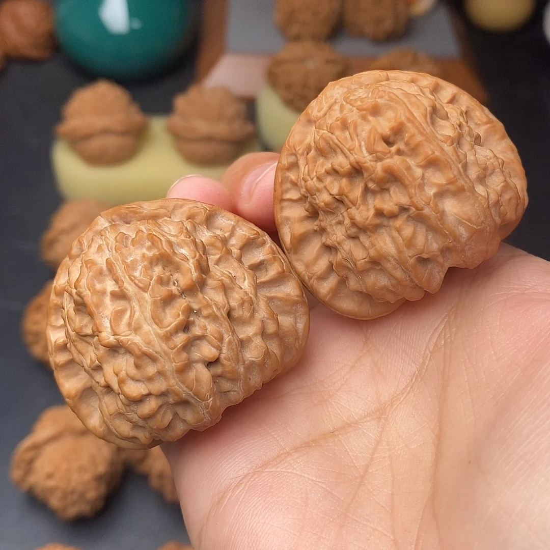 把件文玩核桃及***樂三角白