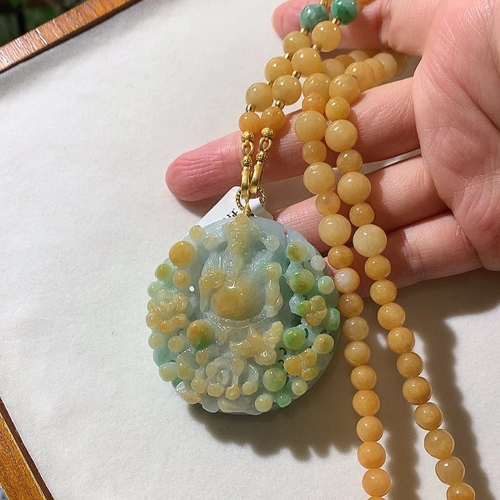 翡翠未镶嵌颈饰翡翠吊坠