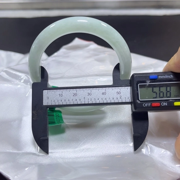 翡翠手镯未镶嵌天然A货翡翠缅料手镯多样性发货团购发一件