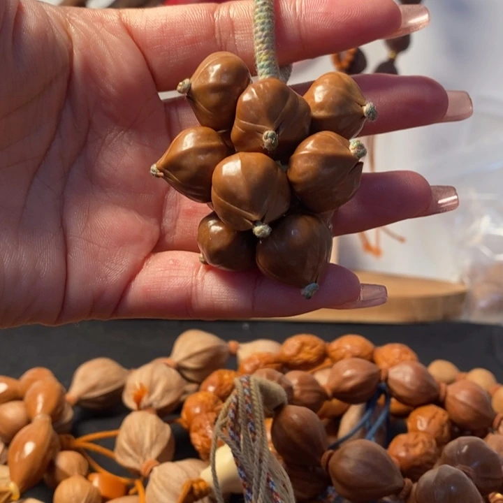 手串/手链橄榄核蜜桃葡萄挂件