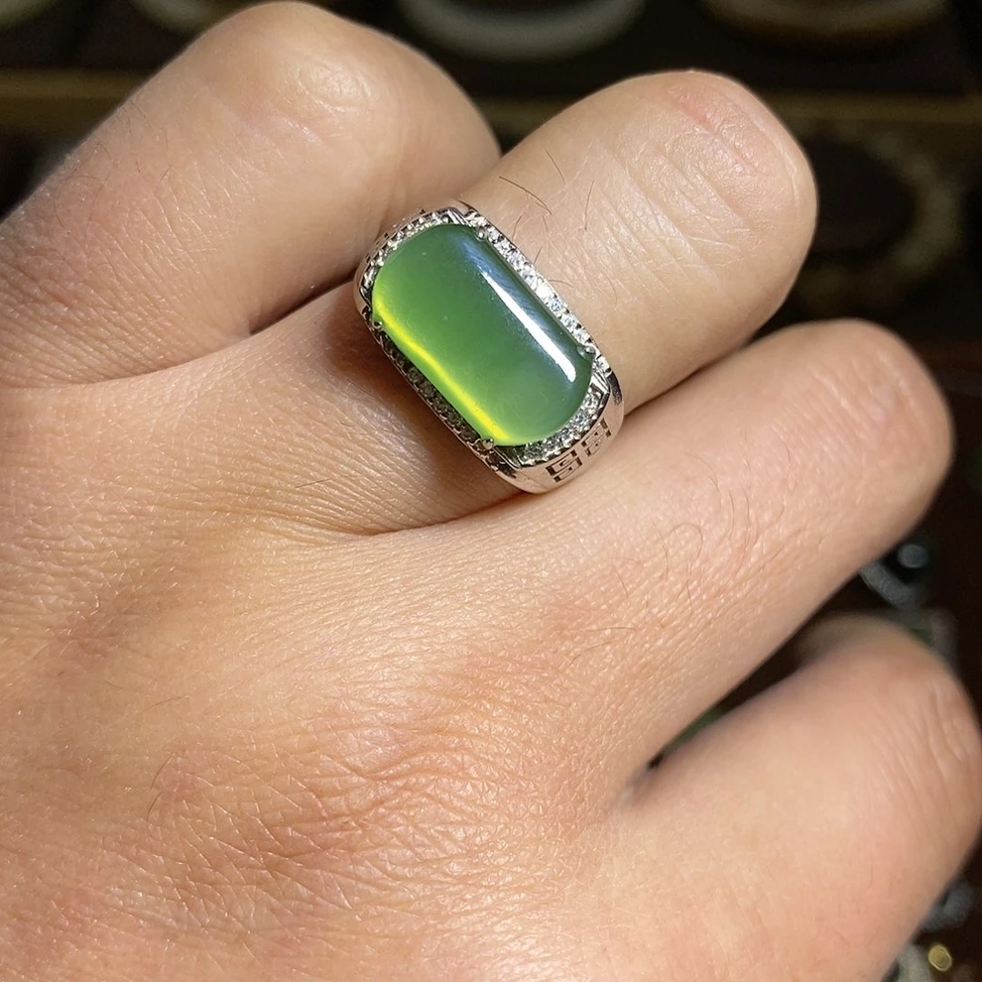 【闪购商品】银S925镶嵌戒指和田玉（碧玉）清***?