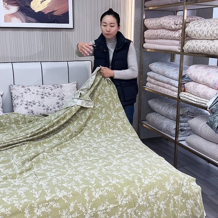 60色织全棉大提花面料1.9米