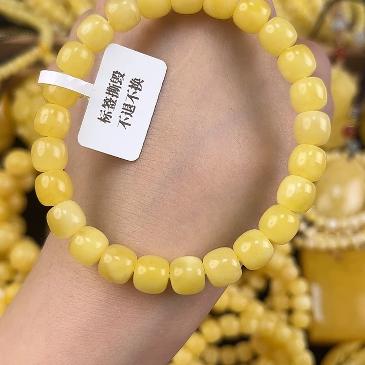 未镶嵌颈饰琥珀琥珀，