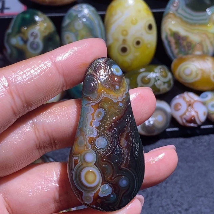 玛瑙/玉髓未镶嵌吊坠(不含链)147