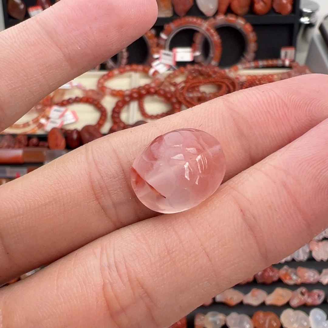 南红玛瑙未镶嵌颈饰富甲